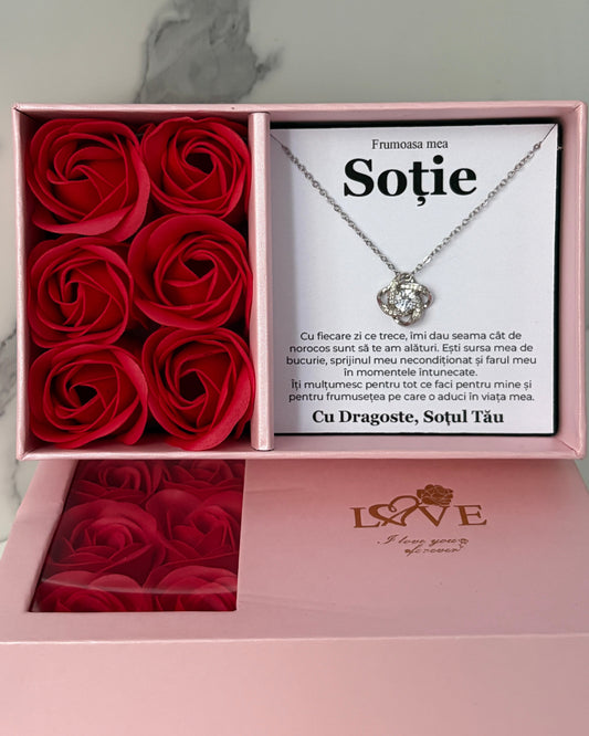 Set Premium LOVE - Colier Love Knot