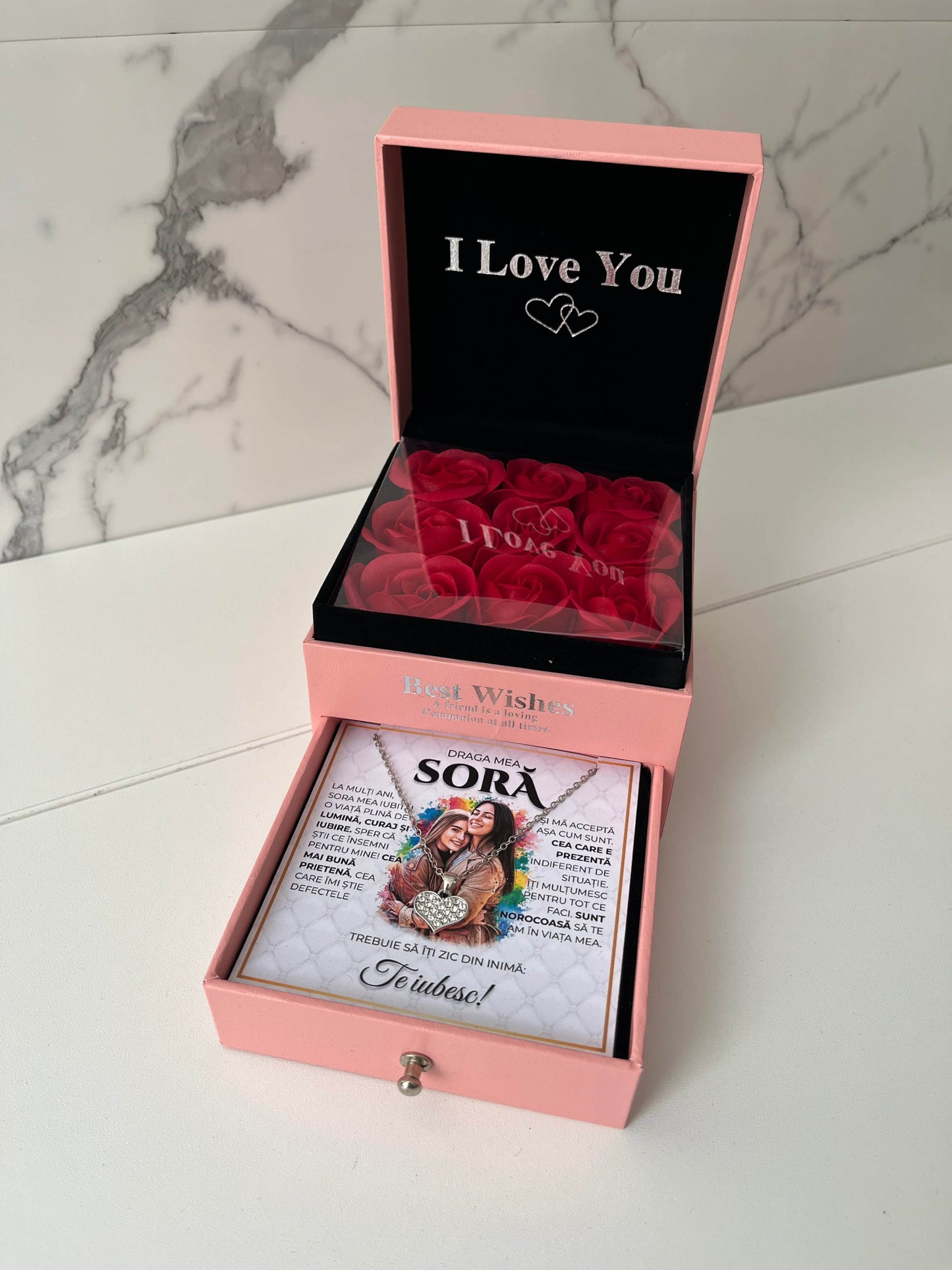 Set Cutie Premium Personalizată + Colier inimă inclus